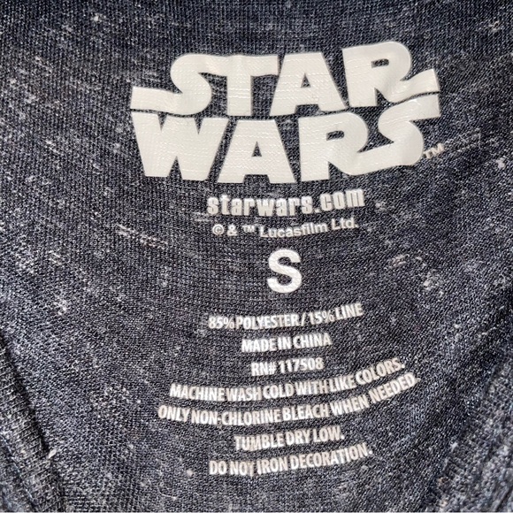 Star Wars Dark Vader Christmas women’s shirt size small - Picture 8 of 8